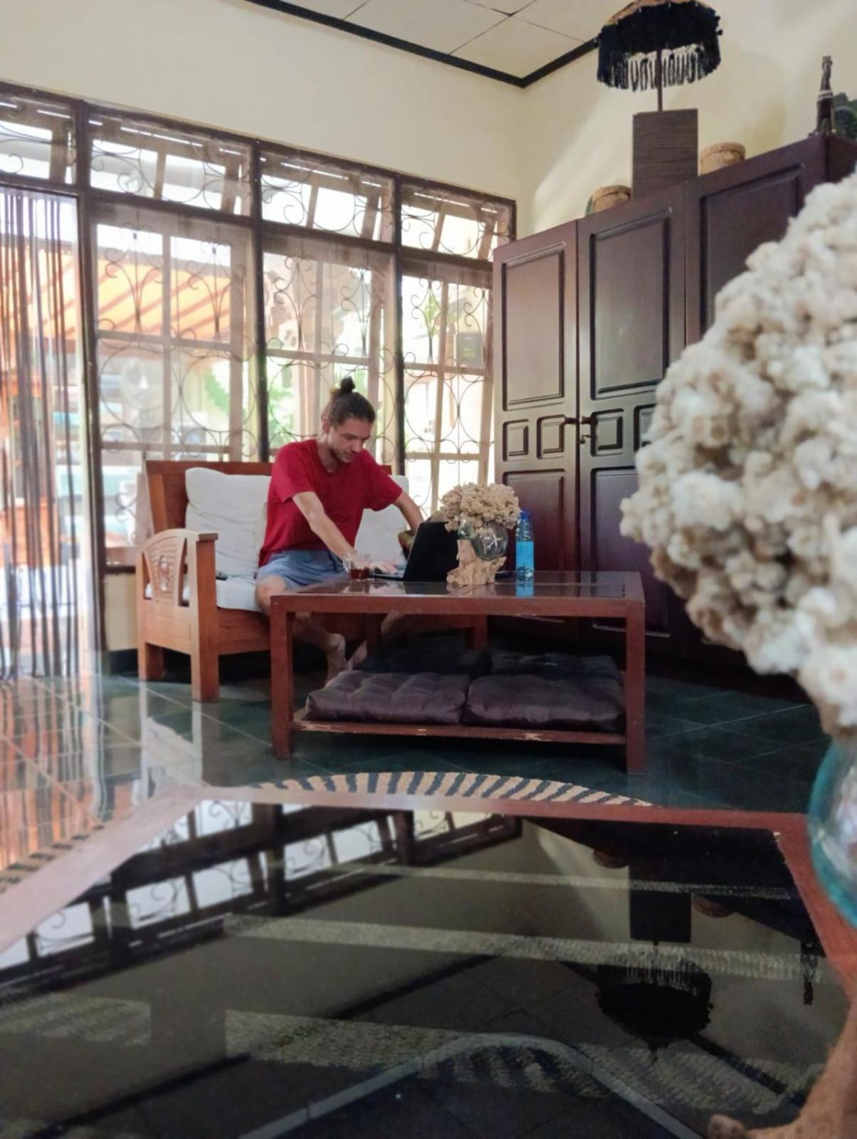 Coliving Bali Sweet Home Kost Lengkap Di Tabanan Kota المظهر الخارجي الصورة