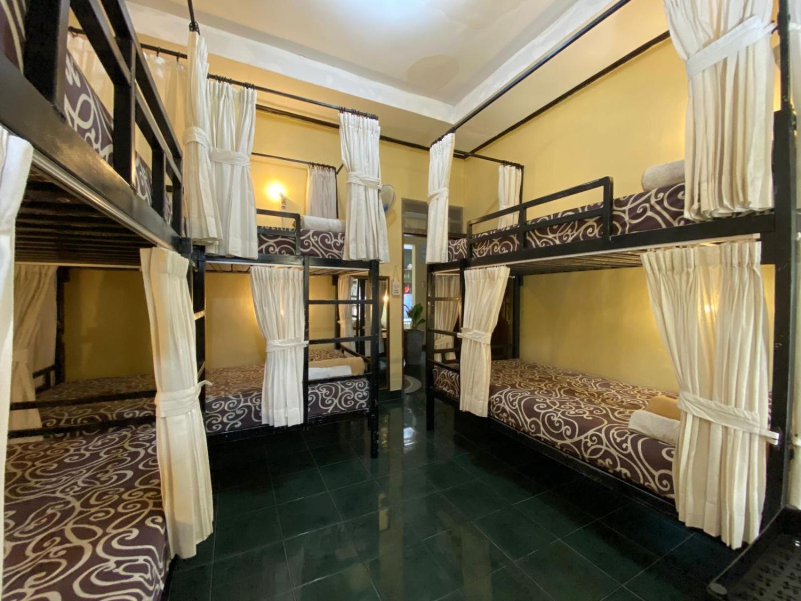 Coliving Bali Sweet Home Kost Lengkap Di Tabanan Kota الغرفة الصورة