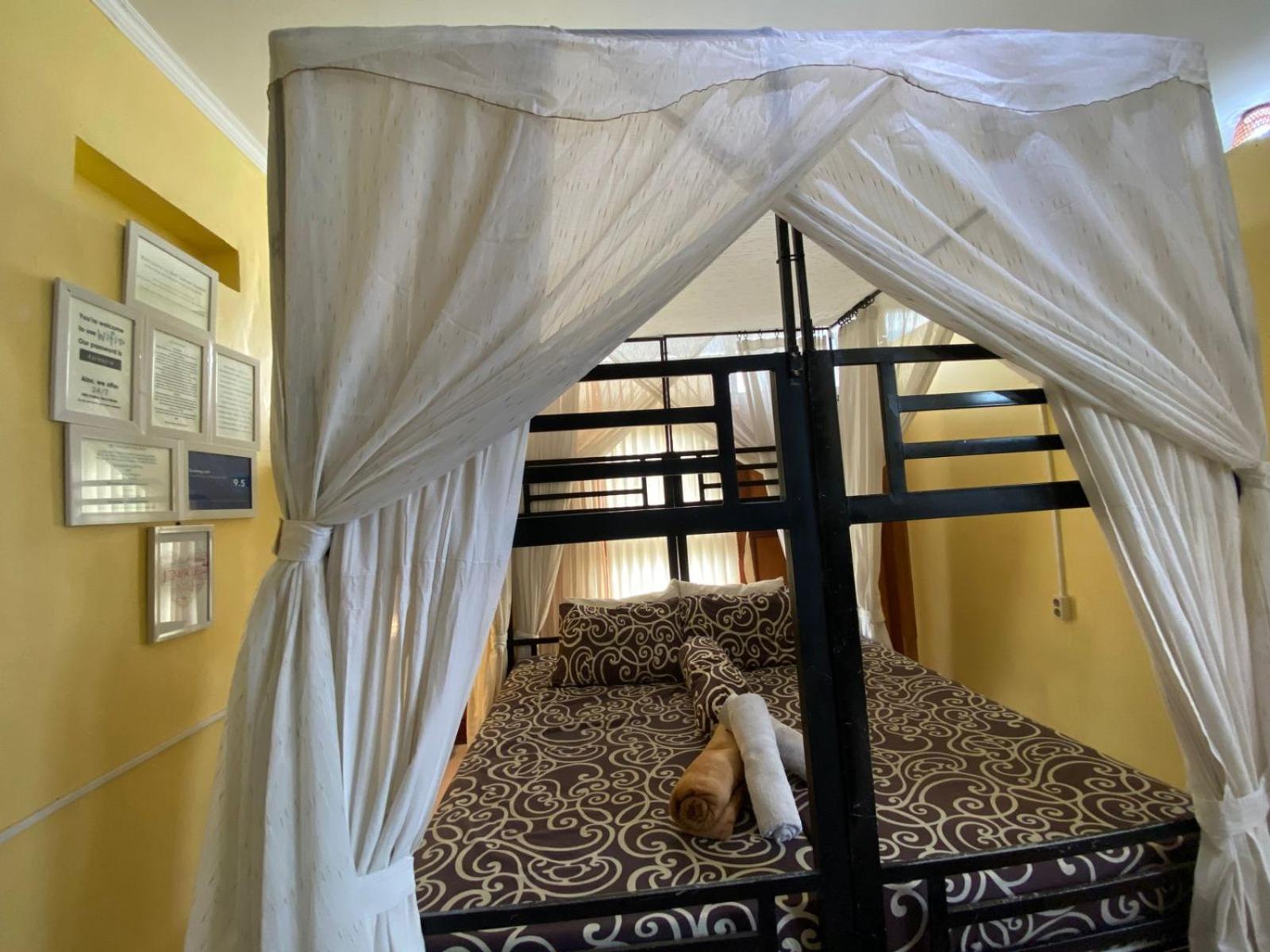 Coliving Bali Sweet Home Kost Lengkap Di Tabanan Kota الغرفة الصورة